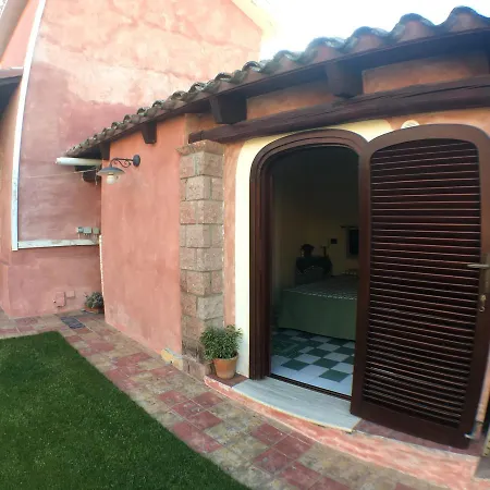 לינה וארוחת בוקר Corte Arrubia Monastir